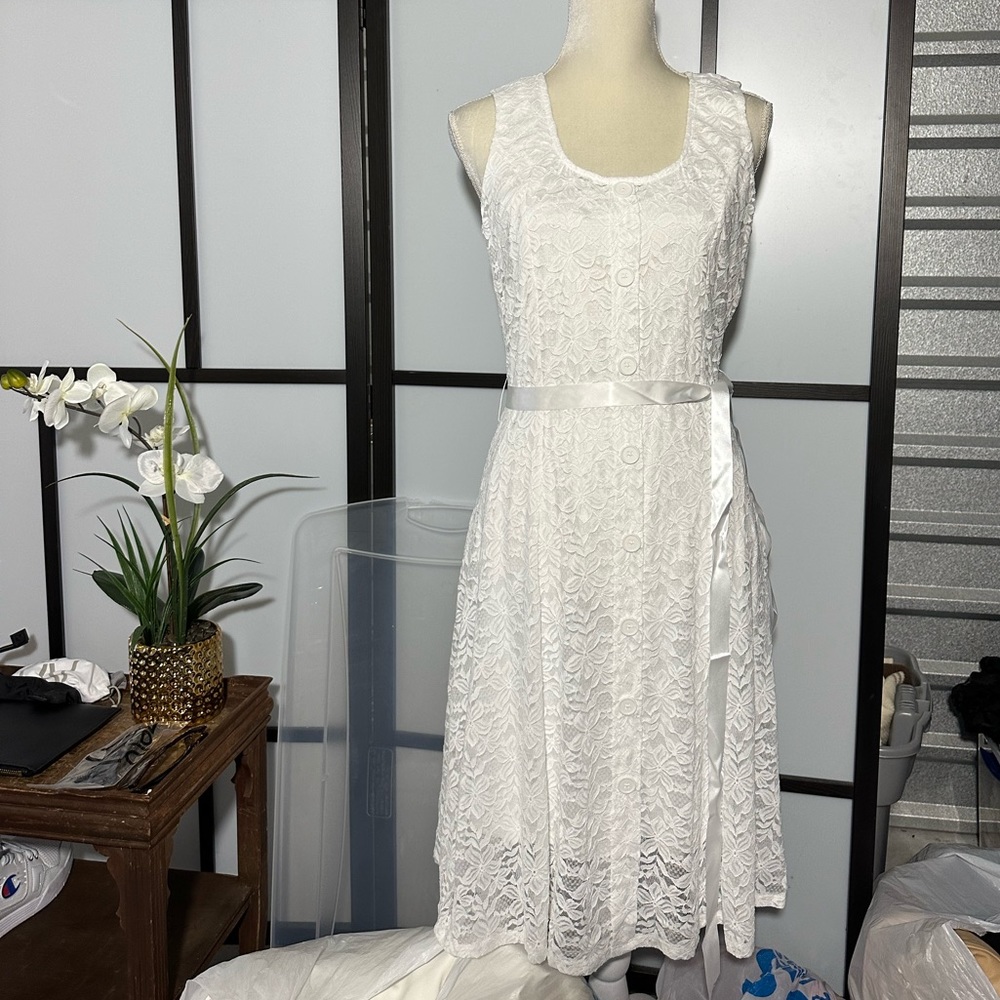 Perceptions New York lace floral white dress with belt tie bow